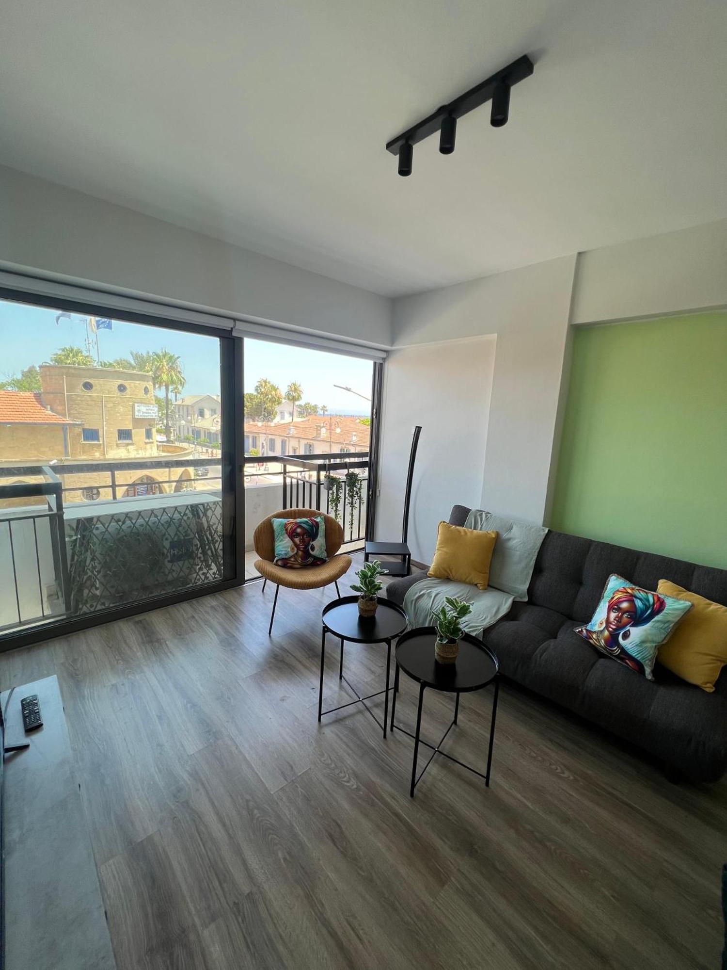 Azul Sea View Apartment Larnaca Exterior photo