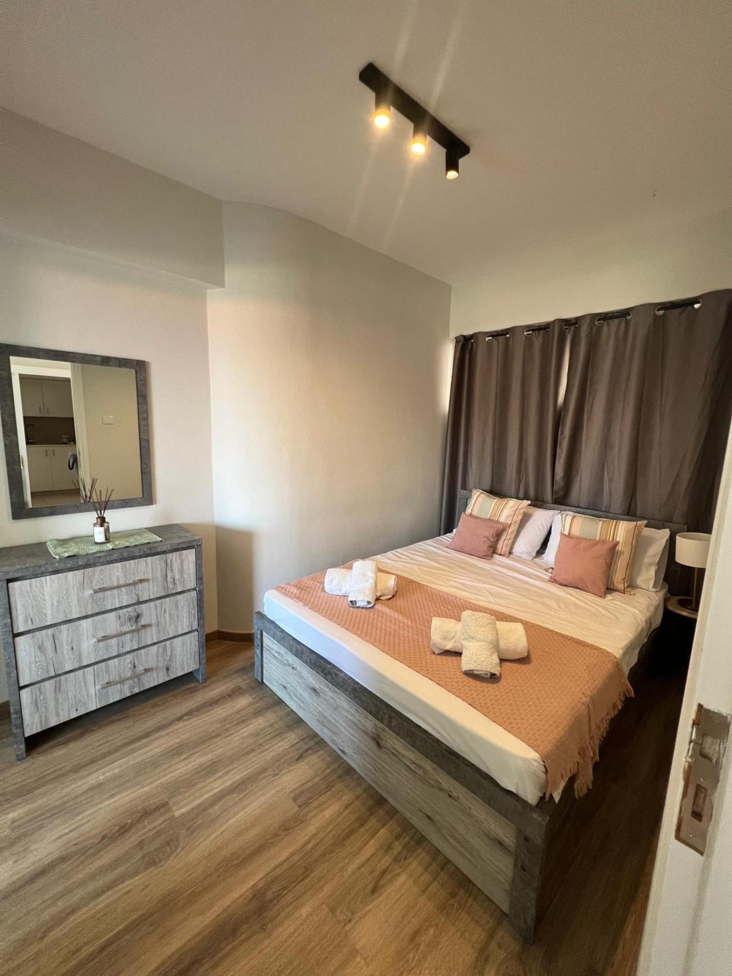 Azul Sea View Apartment Larnaca Exterior photo